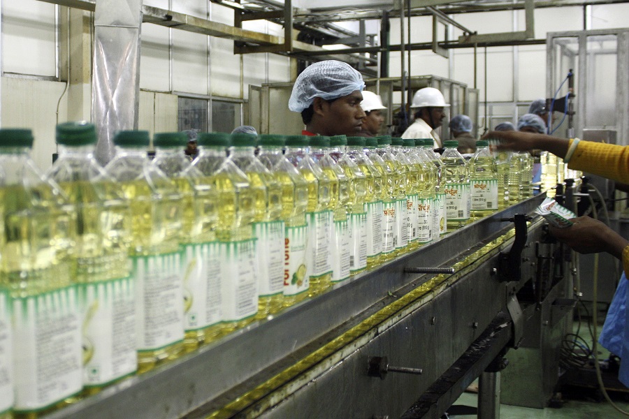 India`s Adani Wilmar posts two-fold surge in Q3 profit on edible oils demand, shares rise